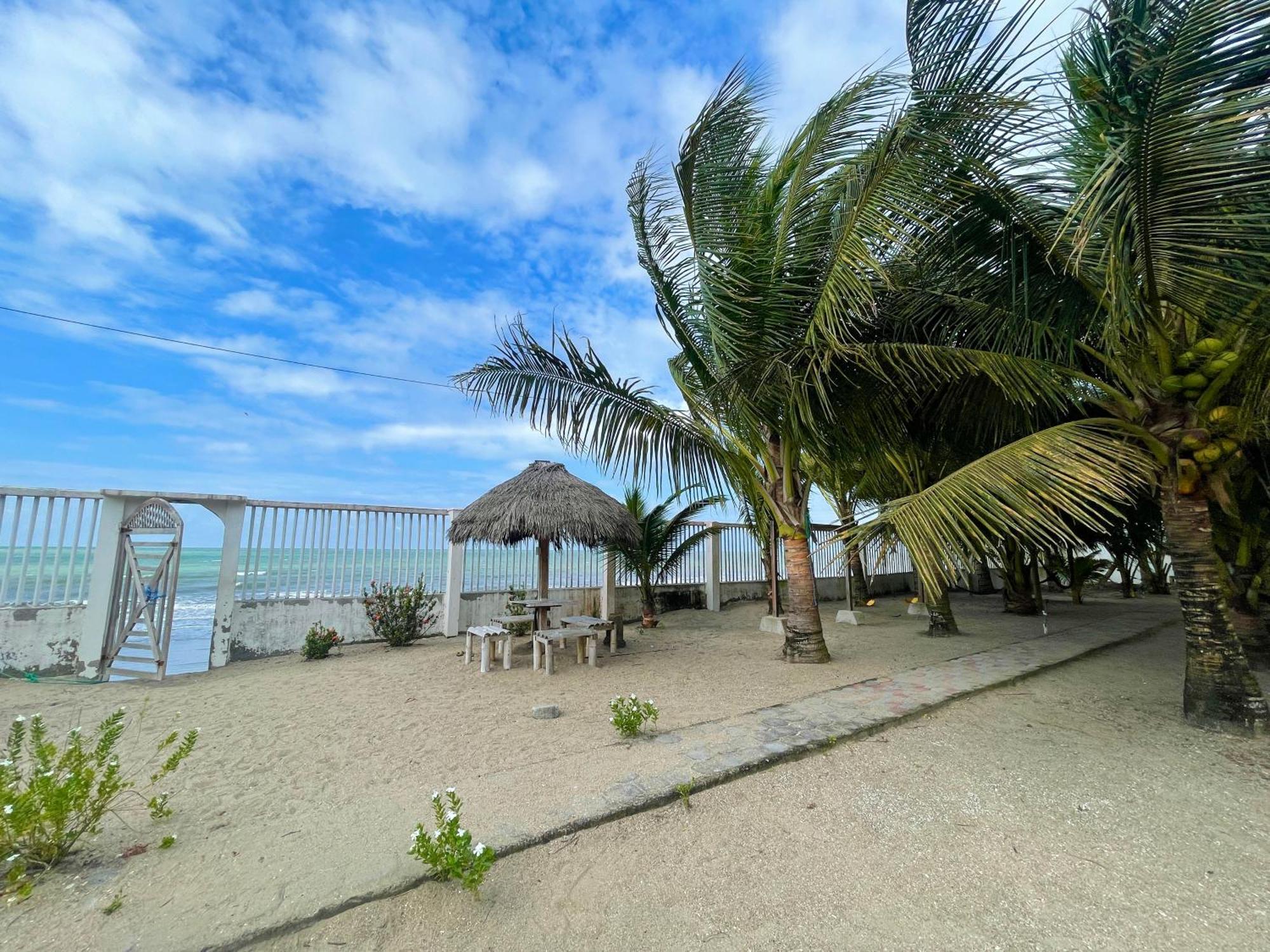 Hostal La Tolita Atacames Zewnętrze zdjęcie